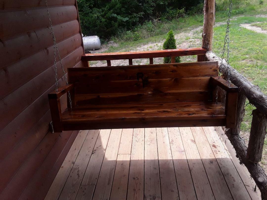 Marshall Amish Made Cedar Cabin With A Loft On A Buffalo Farm Close To The Buffalo River מראה חיצוני תמונה